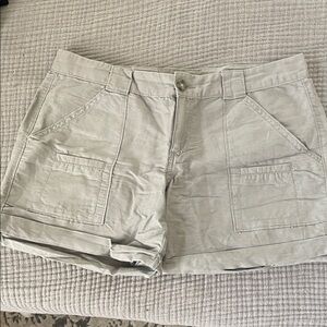 Old Navy Light Gray Women's Cargo Shorts